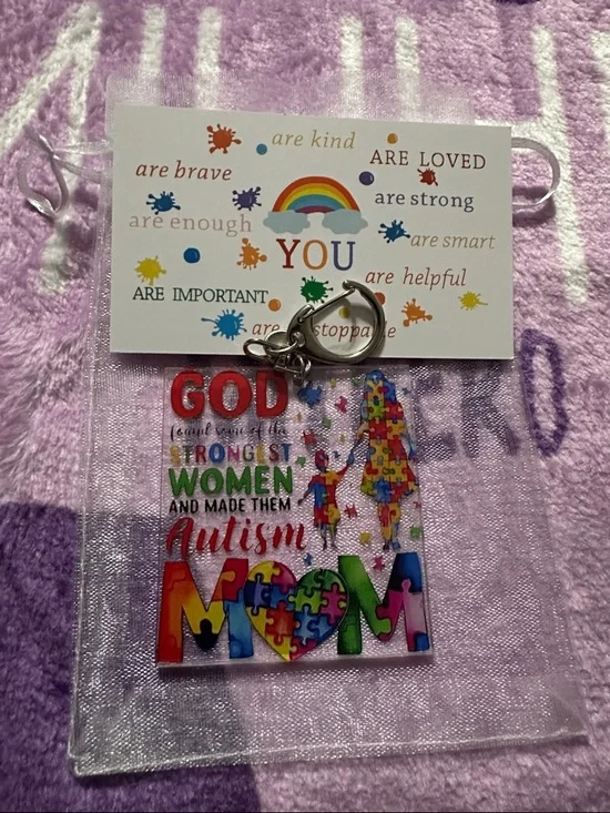 Autism Awareness Puzzle Heart MOM Keychain with Positive Affirmation Card - Picture 5 of 6